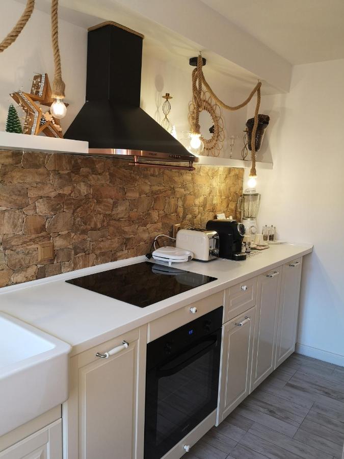Penthouse Luxury Appartement Resita Buitenkant foto