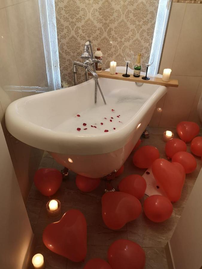Penthouse Luxury Appartement Resita Buitenkant foto